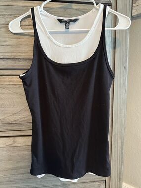 White House Black Market Black & White Layered Ribbed Tank NWOT